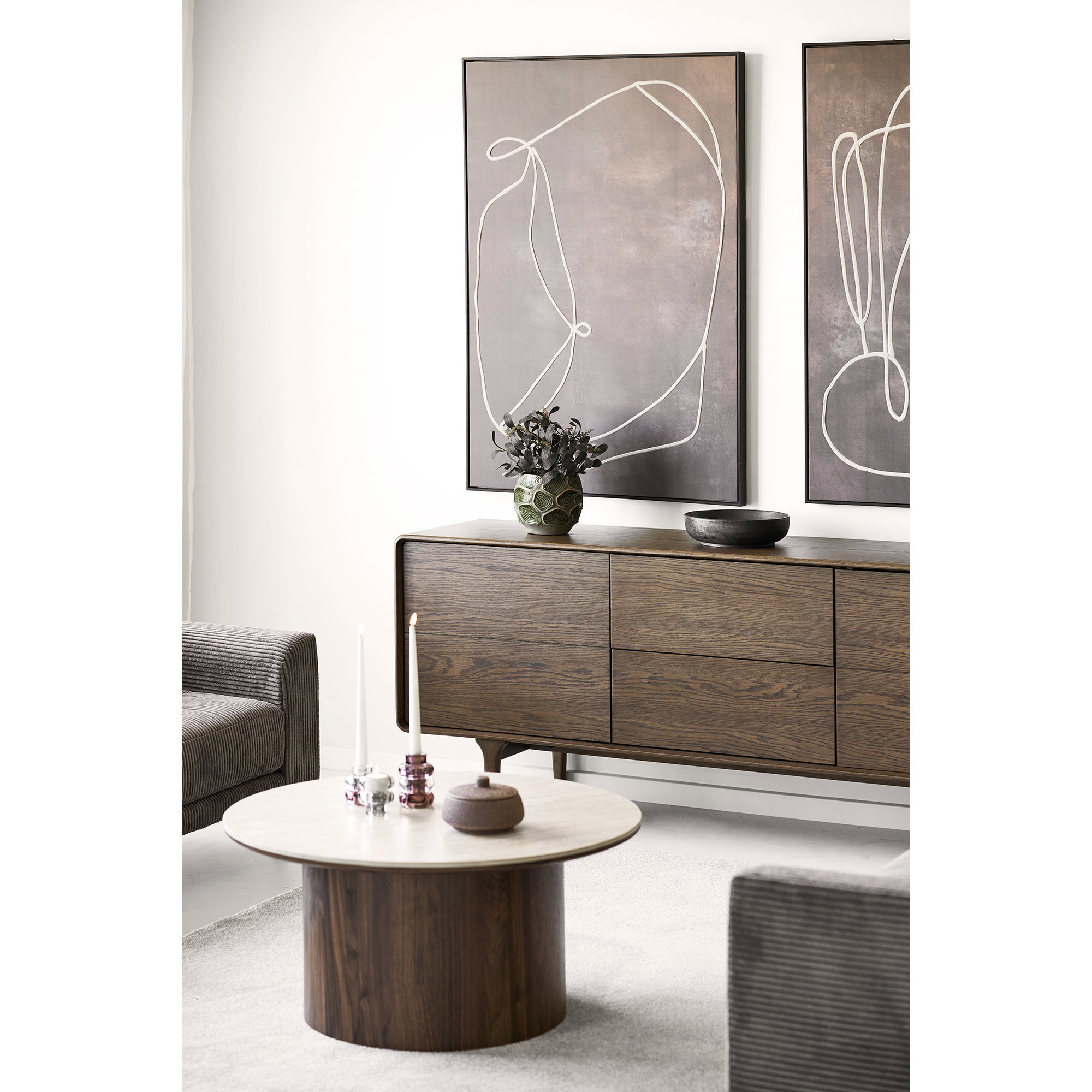 Darwin Dressoir