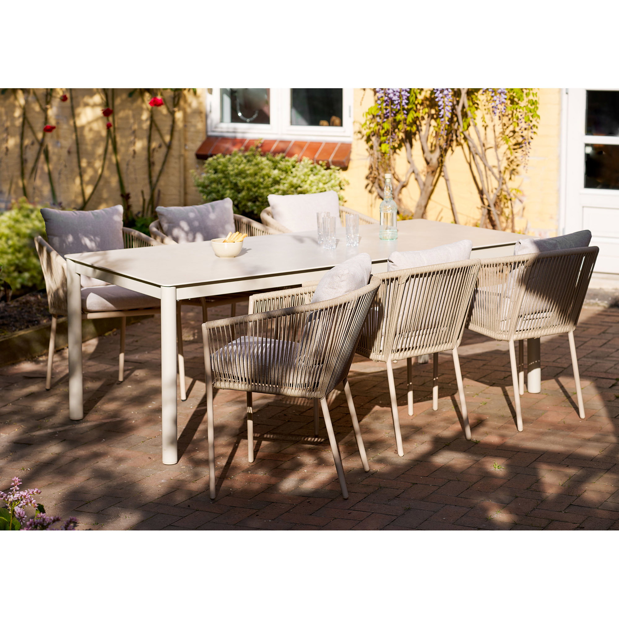 Alcudia Eettafel