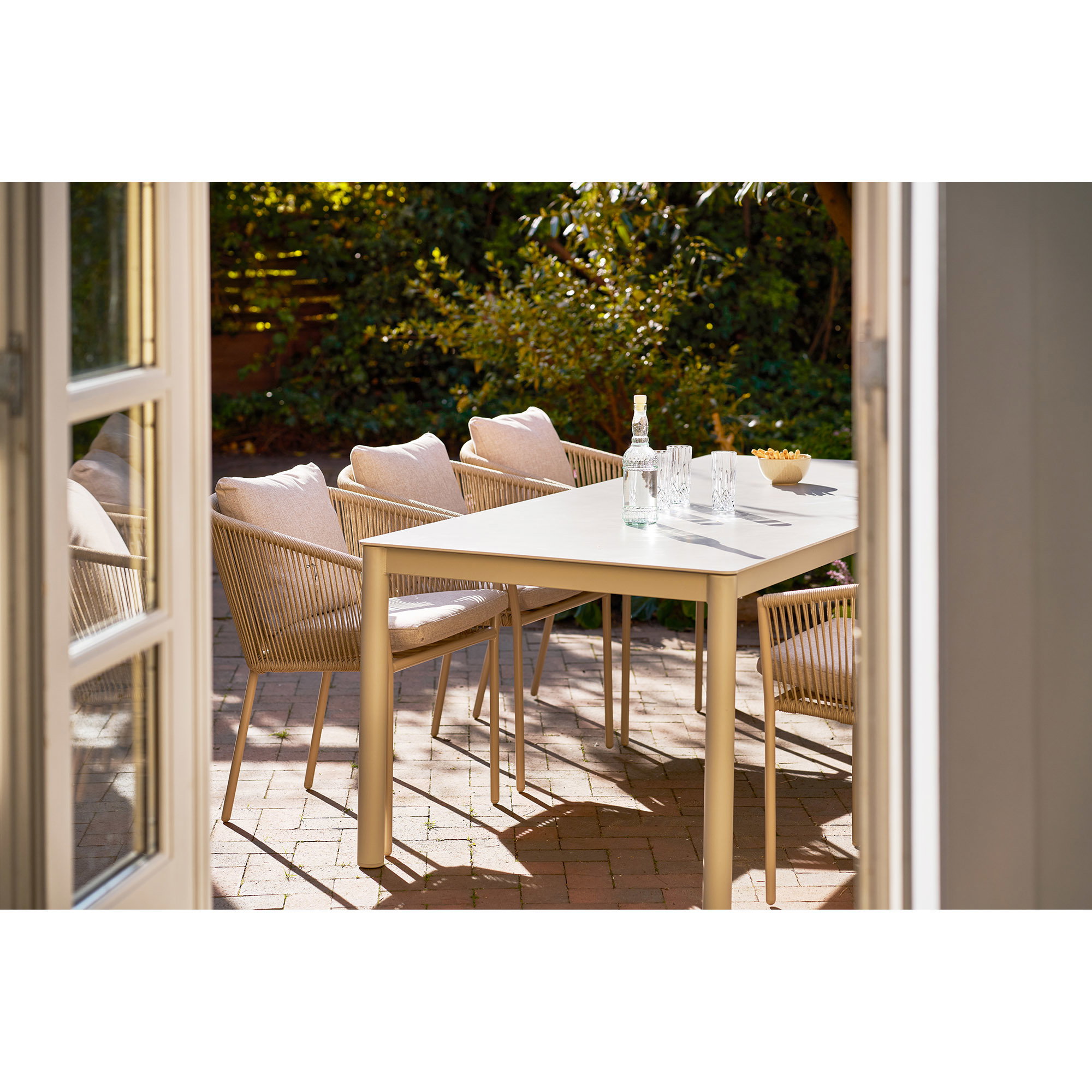 Alcudia Eettafel